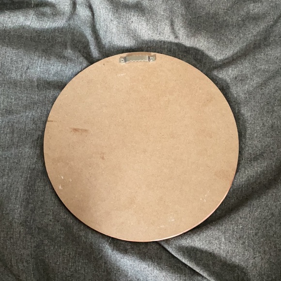 Small circle mirror - Picture 2 of 2